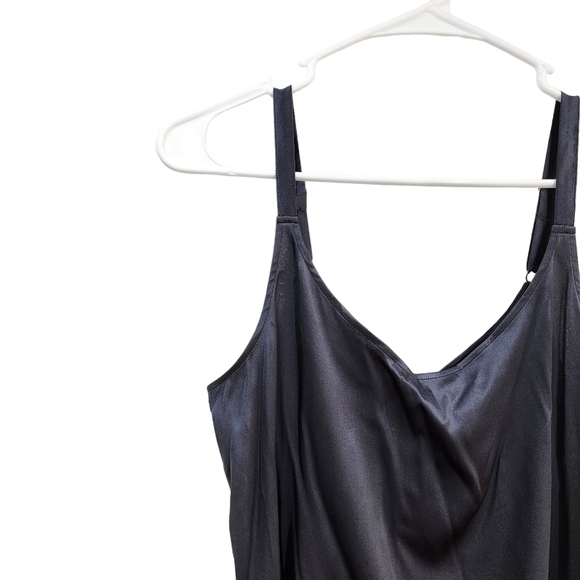 Hanro Women's Grand Central Silk Blend Spaghetti Top - XS - Picture 3 of 11